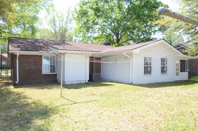 19 Lighthouse Drive, Goose Creek, SC 29445