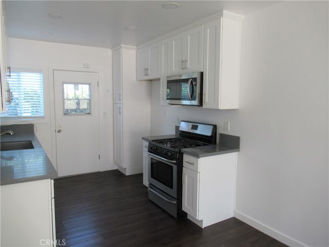 9857 Belmont, Bellflower, CA 90706