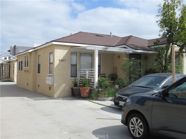 9857 Belmont, Bellflower, CA 90706