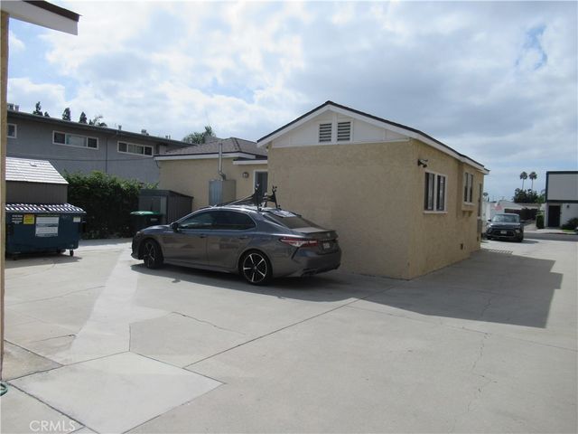 9857 Belmont, Bellflower, CA 90706