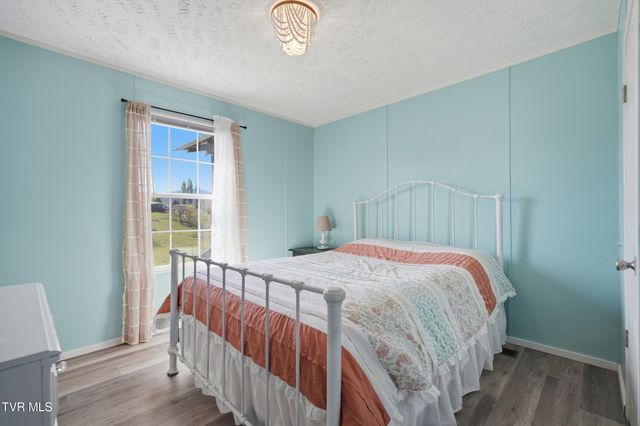38 Spring Ridge Court, Lebanon, VA 24266