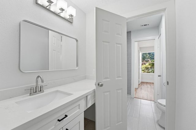 17630 Boat Hook Street, Crosby, TX 77532