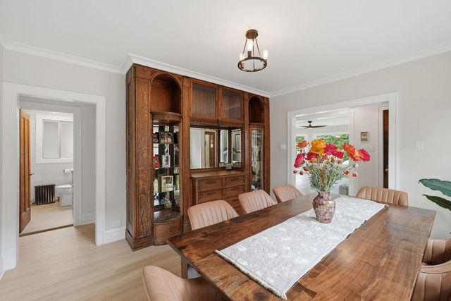 2638 Central Park Avenue, Evanston, IL 60201