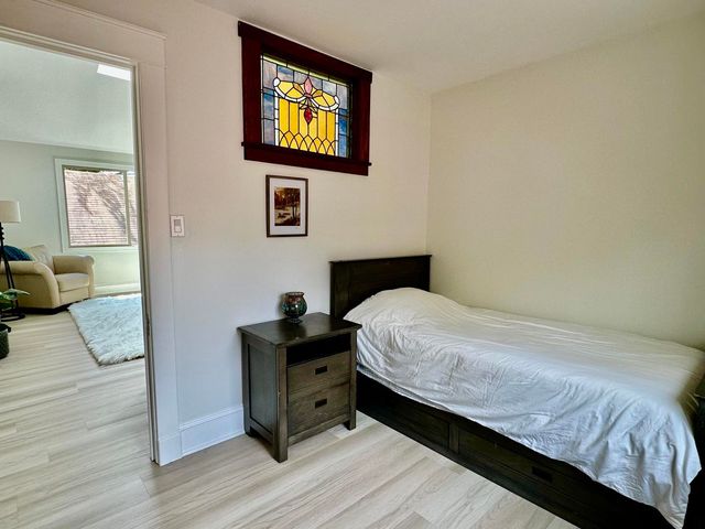 2638 Central Park Avenue, Evanston, IL 60201