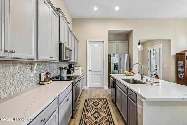 14912 VENOSA Circle, Jacksonville, FL 32258