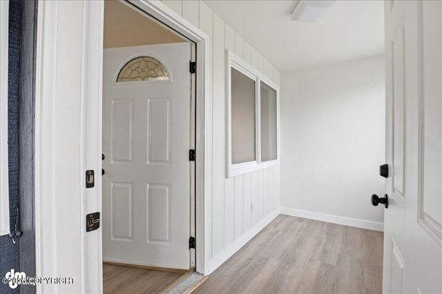 7730 Little Bend Circle, Anchorage, AK 99507