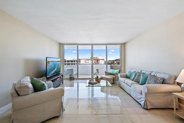 2773 S Ocean Boulevard 517, Palm Beach, FL 33480