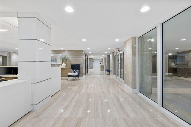 2773 S Ocean Boulevard 517, Palm Beach, FL 33480