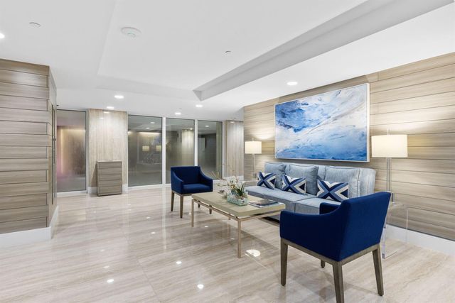 2773 S Ocean Boulevard 517, Palm Beach, FL 33480