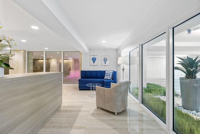2773 S Ocean Boulevard 517, Palm Beach, FL 33480