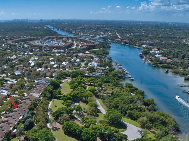 232 River Park Drive, Jupiter, FL 33477