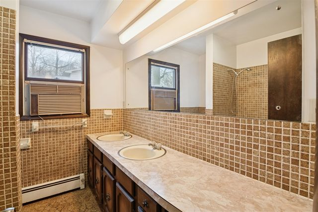 1172 Rustic Hills Drive, Union City, MI 49094