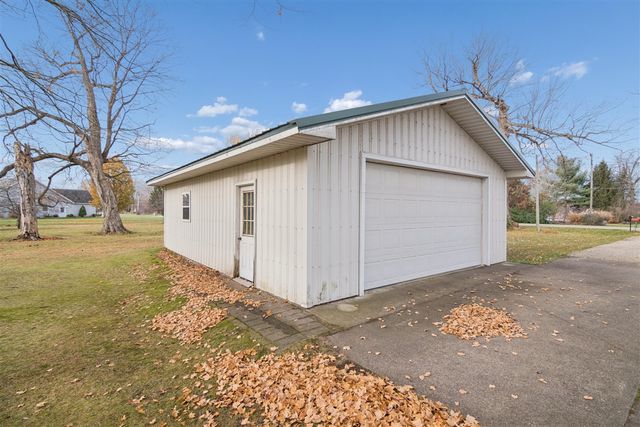 1172 Rustic Hills Drive, Union City, MI 49094