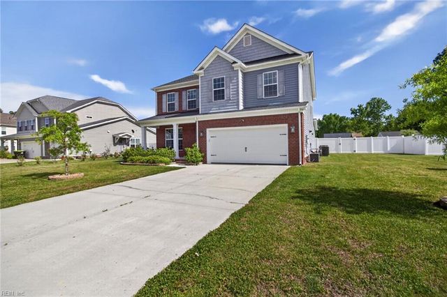 227 Manor DR, Carrollton, VA 23314