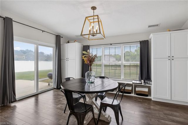 227 Manor DR, Carrollton, VA 23314