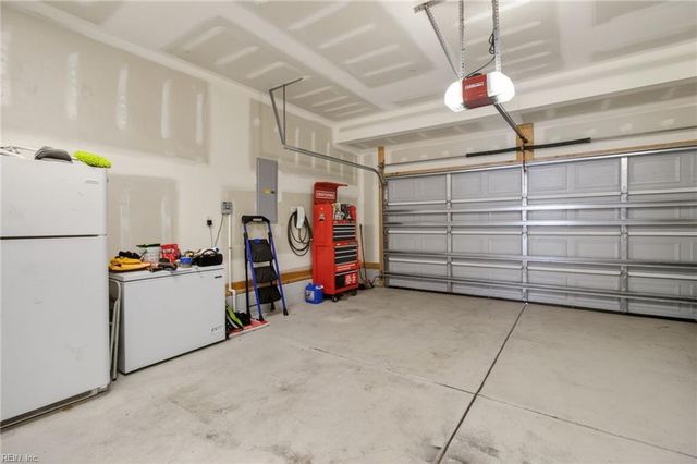 227 Manor DR, Carrollton, VA 23314