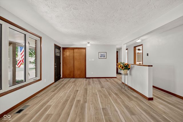 2227 Tartan Road, Anderson, IN 46012