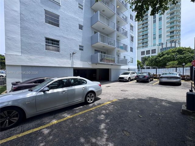 2530 SW 3rd Ave 306, Miami, FL 33129