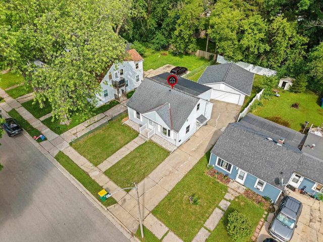 1135 WIRTZ AVENUE, Green Bay, WI 54305