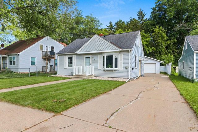 1135 WIRTZ AVENUE, Green Bay, WI 54305