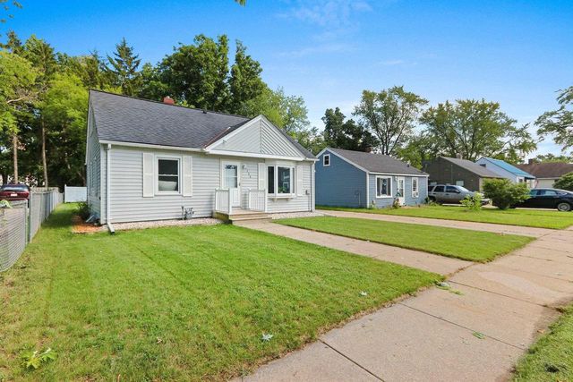 1135 WIRTZ AVENUE, Green Bay, WI 54305