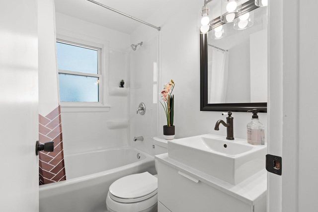 1135 WIRTZ AVENUE, Green Bay, WI 54305