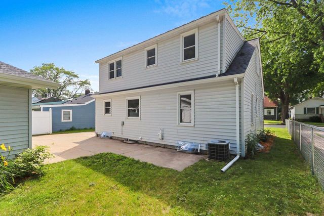 1135 WIRTZ AVENUE, Green Bay, WI 54305