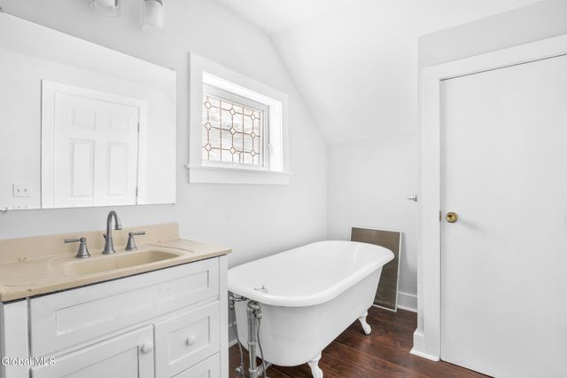 24 Goodwin Avenue, Glens Falls, NY 12801