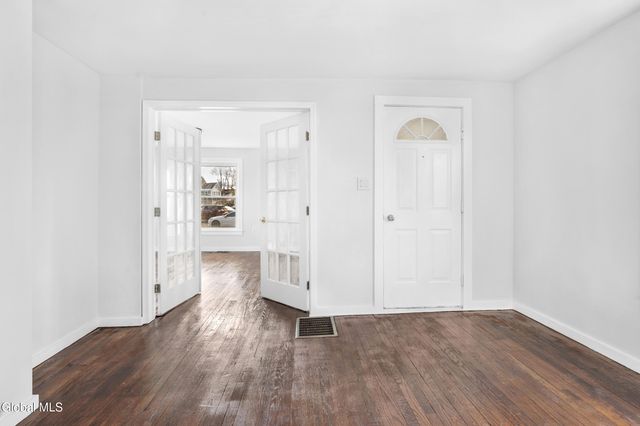 24 Goodwin Avenue, Glens Falls, NY 12801