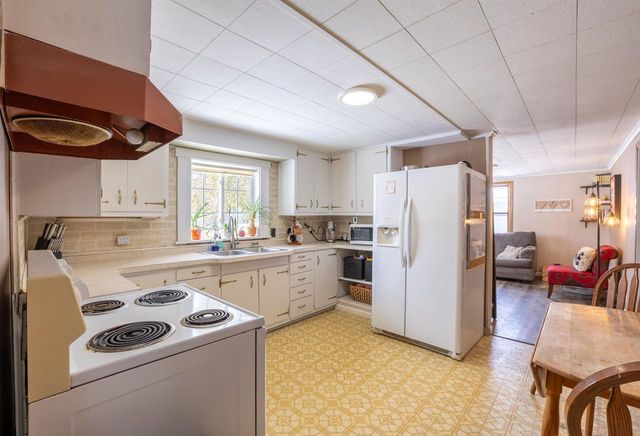 2281 S 5TH STREET, Wisconsin Rapids, WI 54494