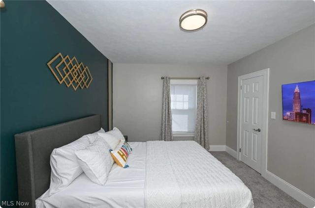 3315 Milverton Road, Shaker Heights, OH 44120