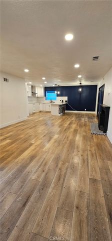 952 Graybar, La Puente, CA 91744