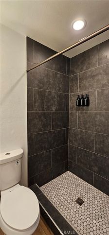 952 Graybar, La Puente, CA 91744