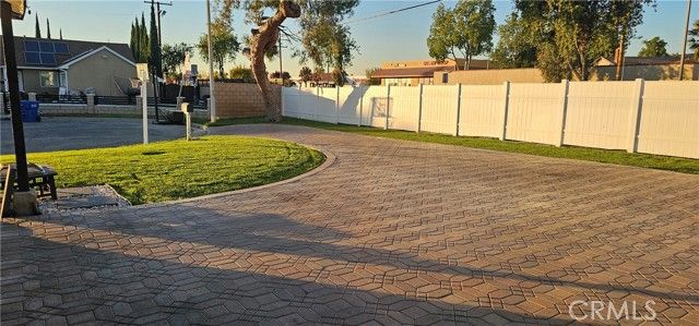 952 Graybar, La Puente, CA 91744