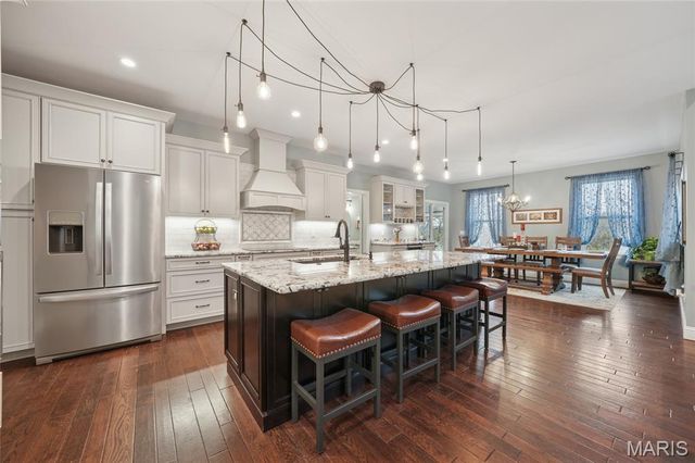 12871 Weber Hill Road, St Louis, MO 63127