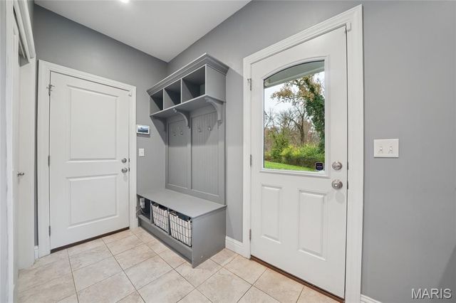 12871 Weber Hill Road, St Louis, MO 63127