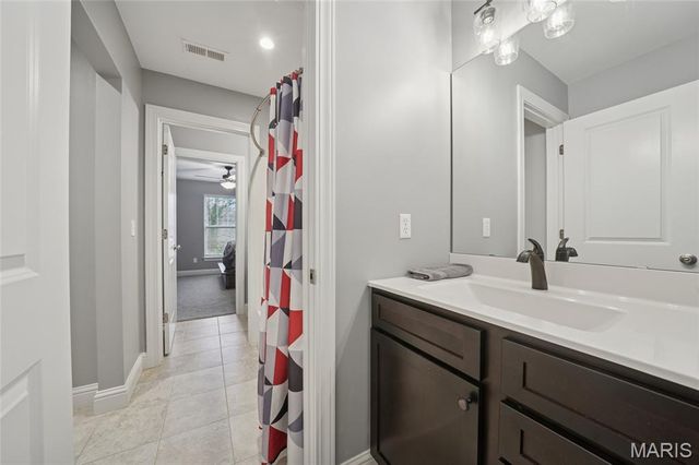 12871 Weber Hill Road, St Louis, MO 63127