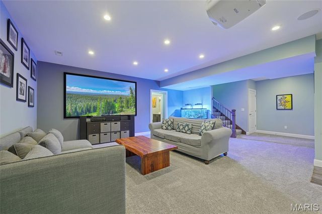 12871 Weber Hill Road, St Louis, MO 63127