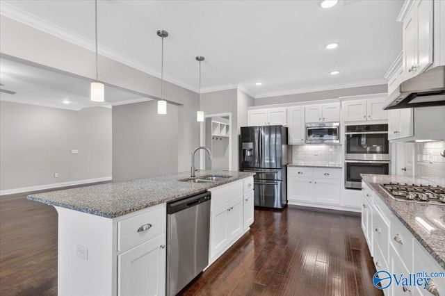 14847 Commonwealth Drive, Athens, AL 35613