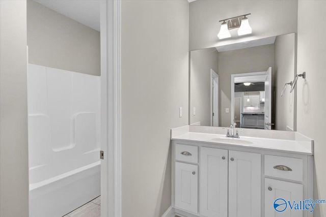 14847 Commonwealth Drive, Athens, AL 35613