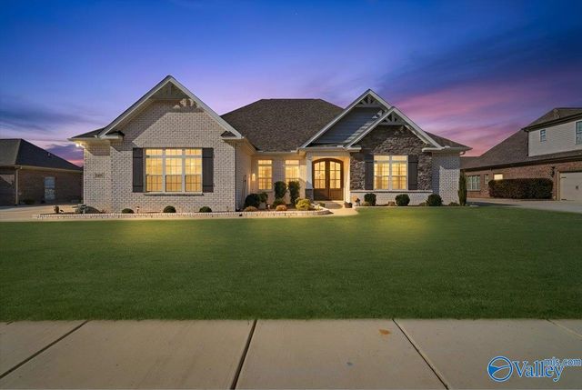 14847 Commonwealth Drive, Athens, AL 35613