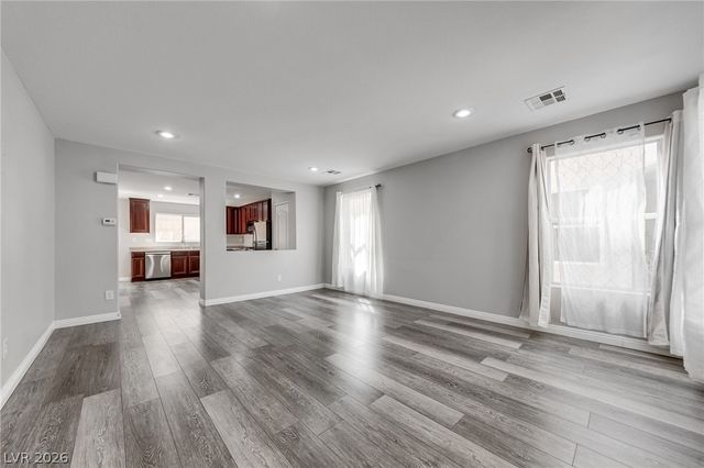 77 Peachtree Hill Avenue, Las Vegas, NV 89183