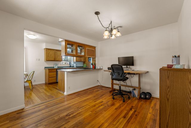 606 NE Dean Drive, Grants Pass, OR 97526
