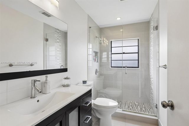 10411 NW 31st Ct, Sunrise, FL 33351