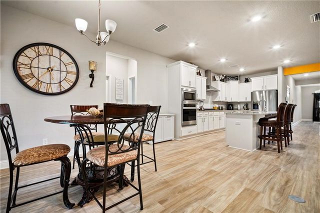 8289 Philsdale S Lane, Semmes, AL 36575