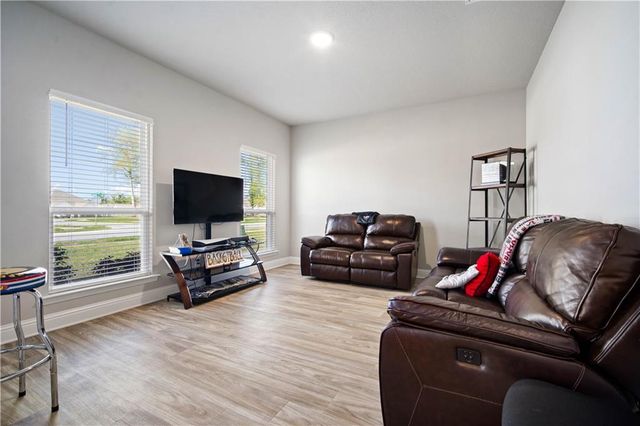 8289 Philsdale S Lane, Semmes, AL 36575