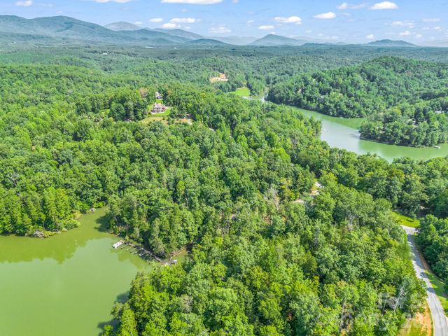 2 Jackson Cove Road W, Mill Spring, NC 28756