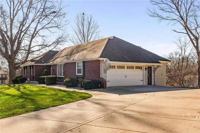 14611 E 43RD Terrace, Independence, MO 64055