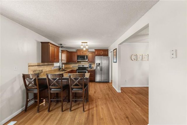 14611 E 43RD Terrace, Independence, MO 64055