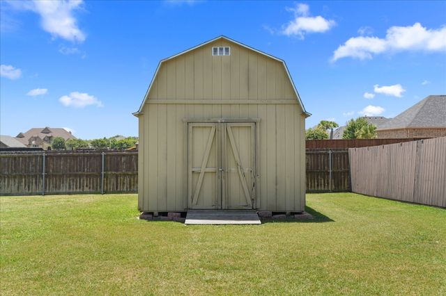 112 Springfield Lane, Red Oak, TX 75165